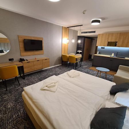 Akvamarin Besenova Apartman Διαμέρισμα Εξωτερικό φωτογραφία