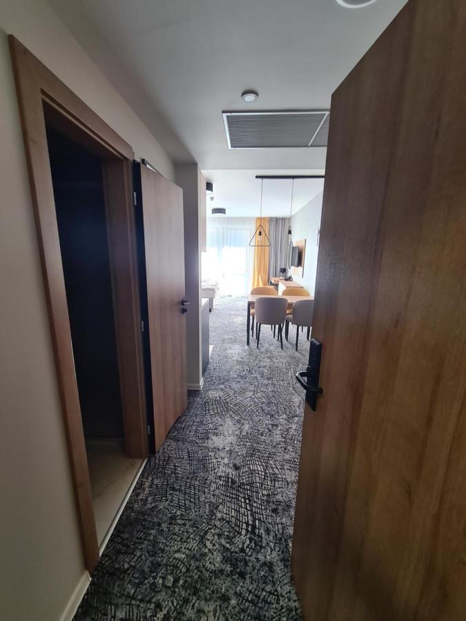 Akvamarin Besenova Apartman Διαμέρισμα Εξωτερικό φωτογραφία