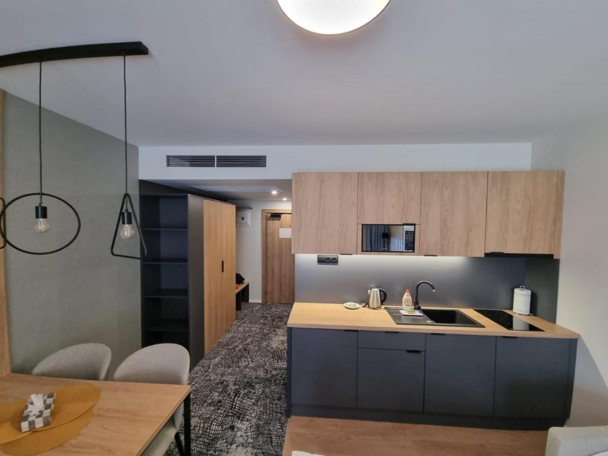 Akvamarin Besenova Apartman Διαμέρισμα Εξωτερικό φωτογραφία
