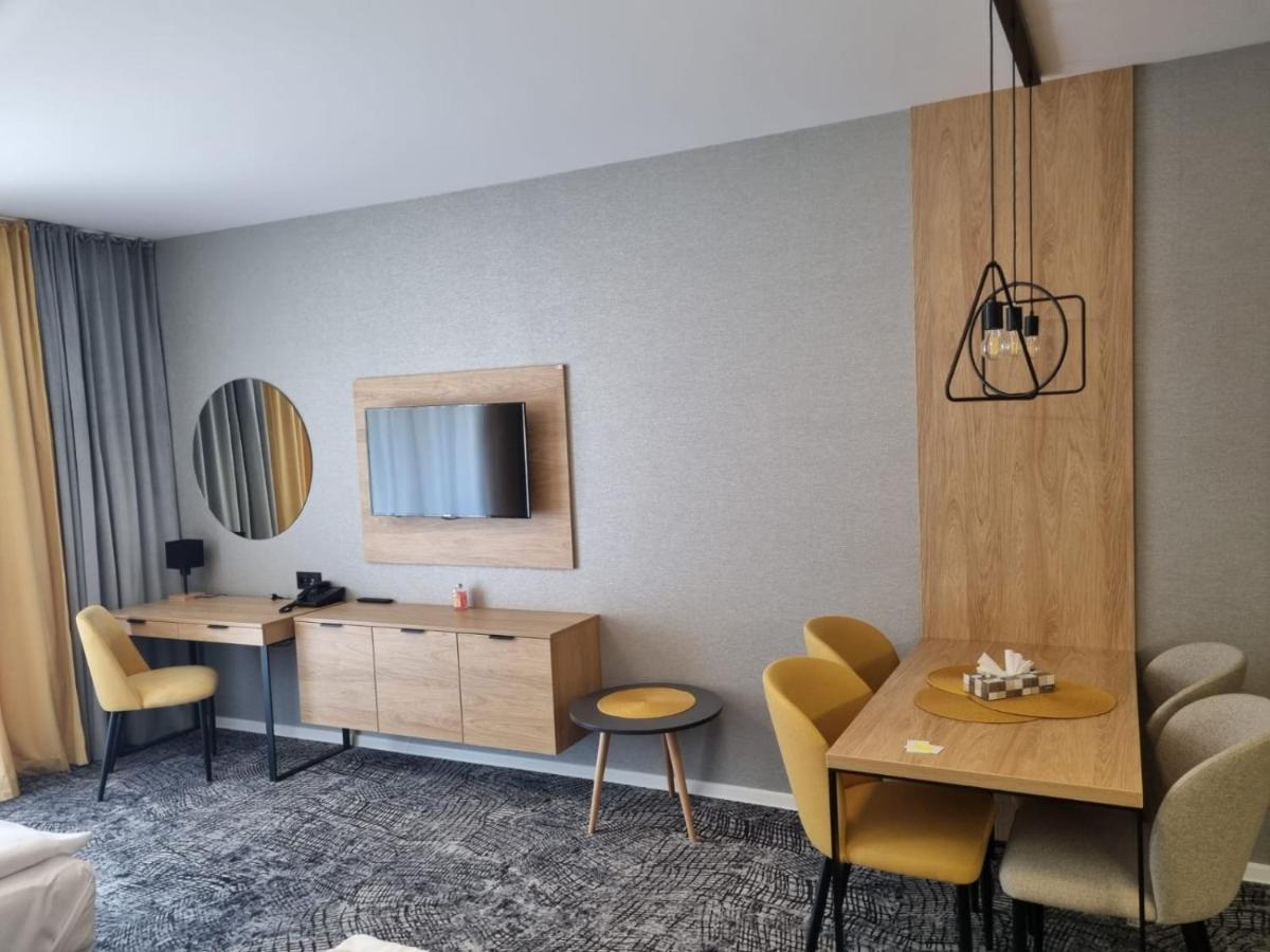 Akvamarin Besenova Apartman Διαμέρισμα Εξωτερικό φωτογραφία