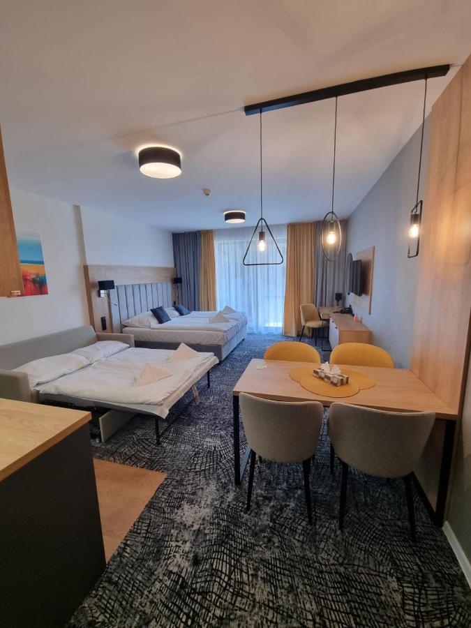 Akvamarin Besenova Apartman Διαμέρισμα Εξωτερικό φωτογραφία